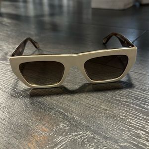 Quay Polarized Dollar Signs Sunglasses